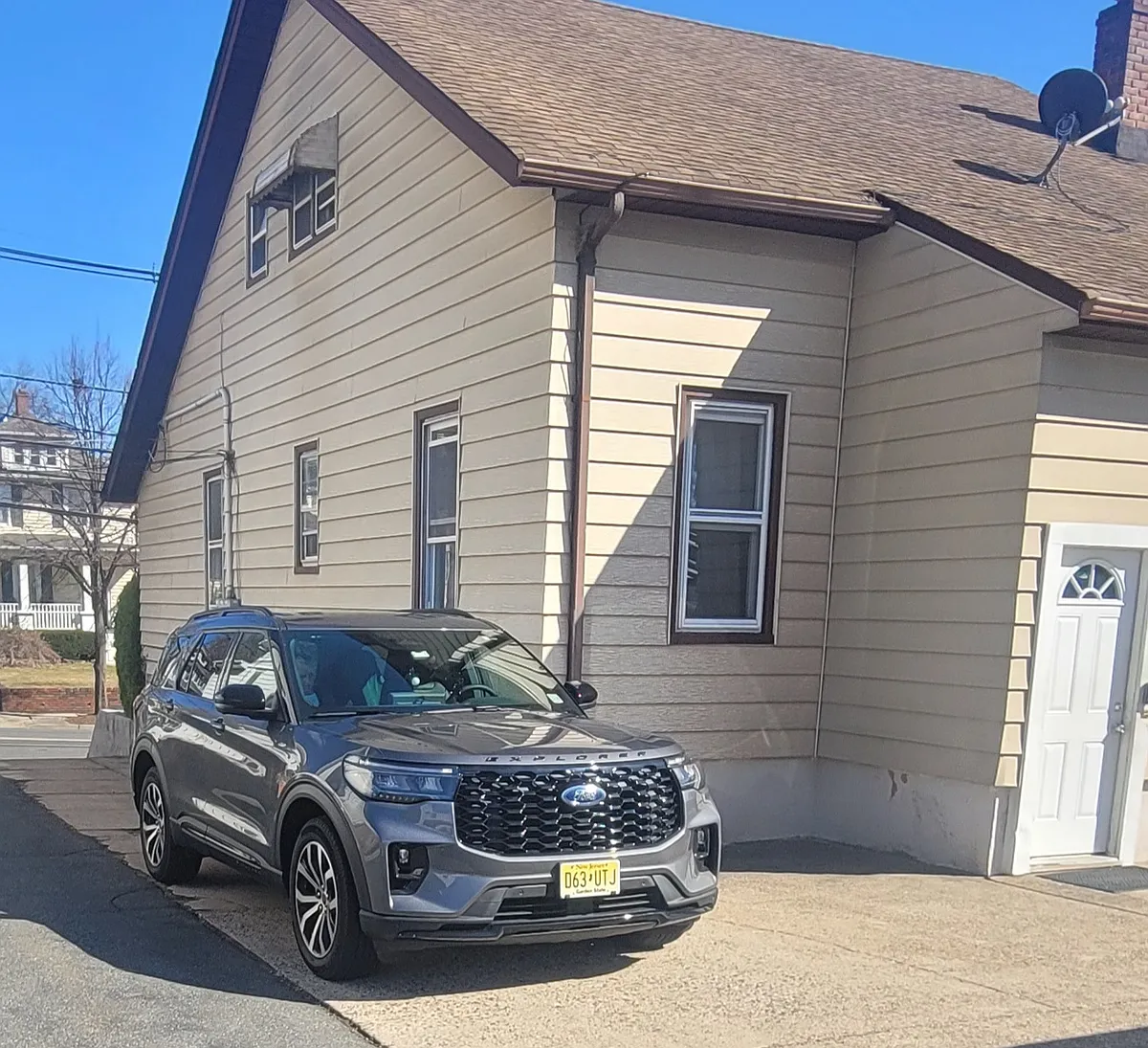 Building Photo - 134 Lafayette Ave #2F