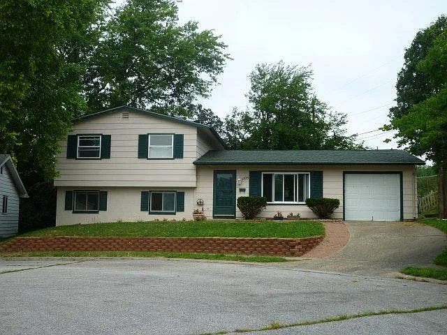 1105 Sunset Ct