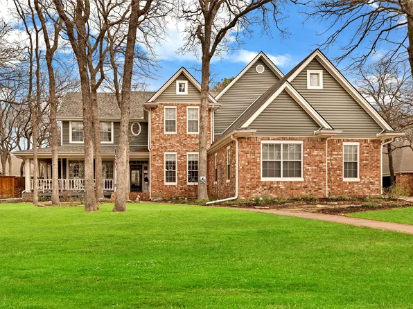 35 Oak Forrest Cir, Denton, TX 76210