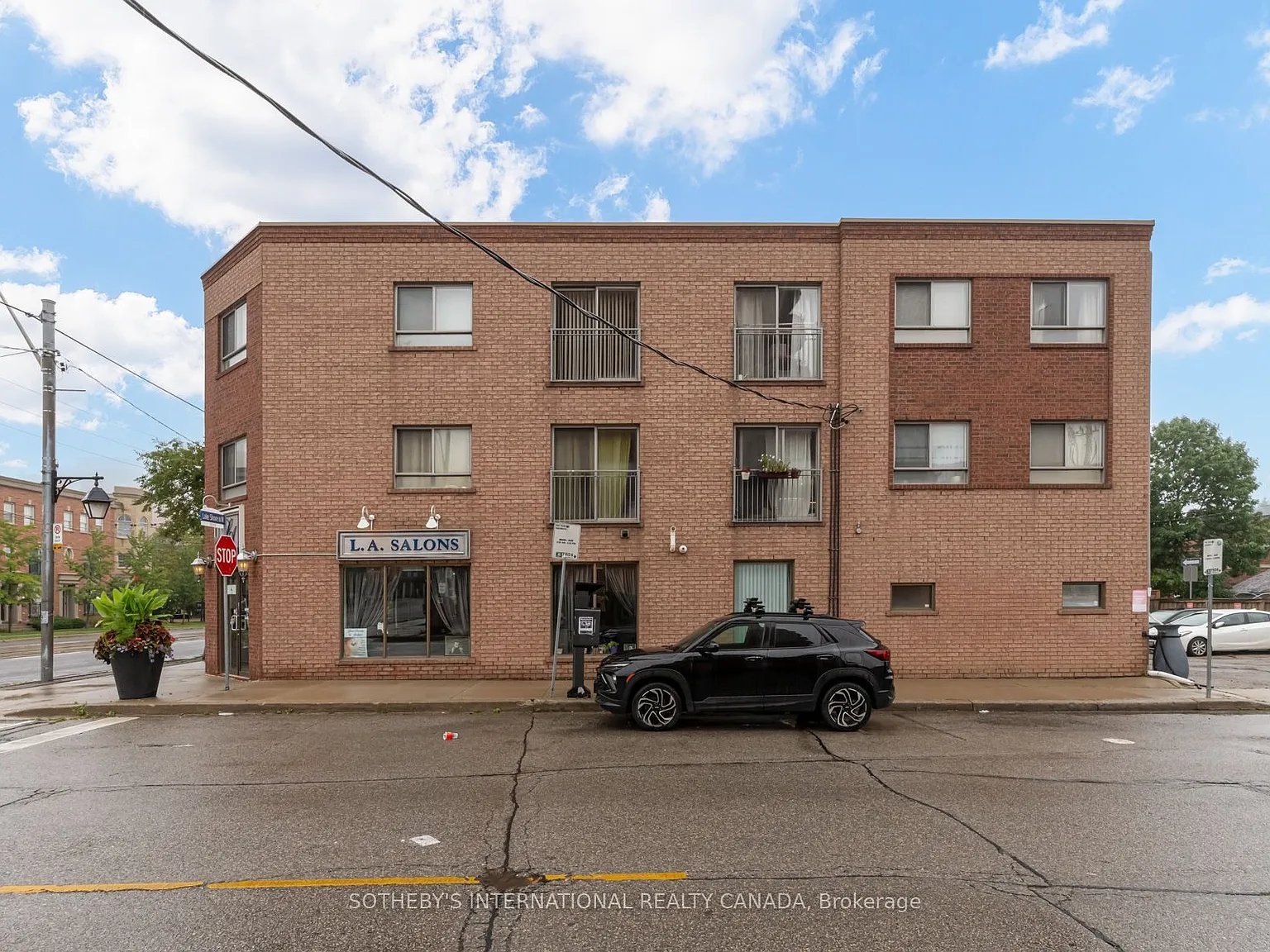 1 bed, $2,200 — Photo 3