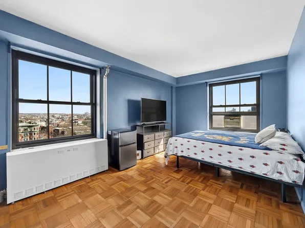 365 Clinton Avenue image 5 of 6