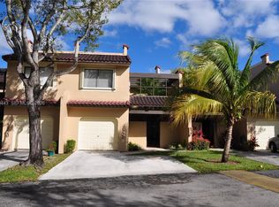 3522 Torremolinos Ave #E-31, Miami, FL 33178