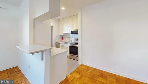 4000 Beecher St NW #101 Photo 1