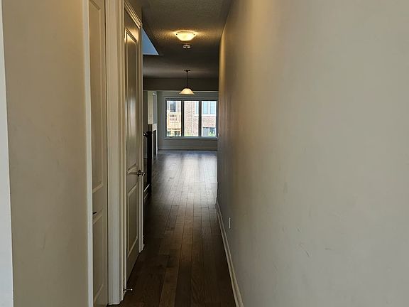 5th image of 18 Gladmary Dr