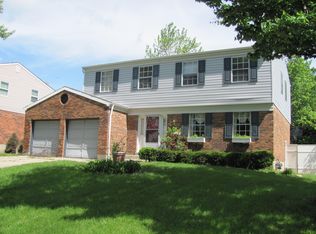 1766 Fullerton Dr, Cincinnati, OH 45240