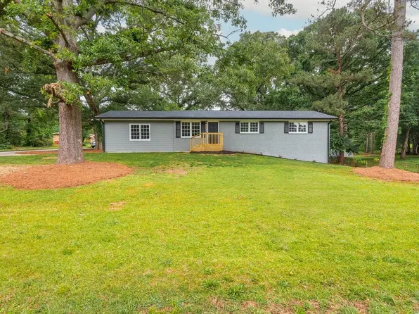 6426 Cowan Mill Rd, Winston, GA 30187