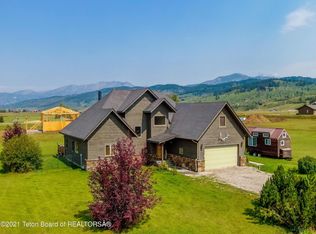 92 Ashley Dr, Alpine, WY 83118