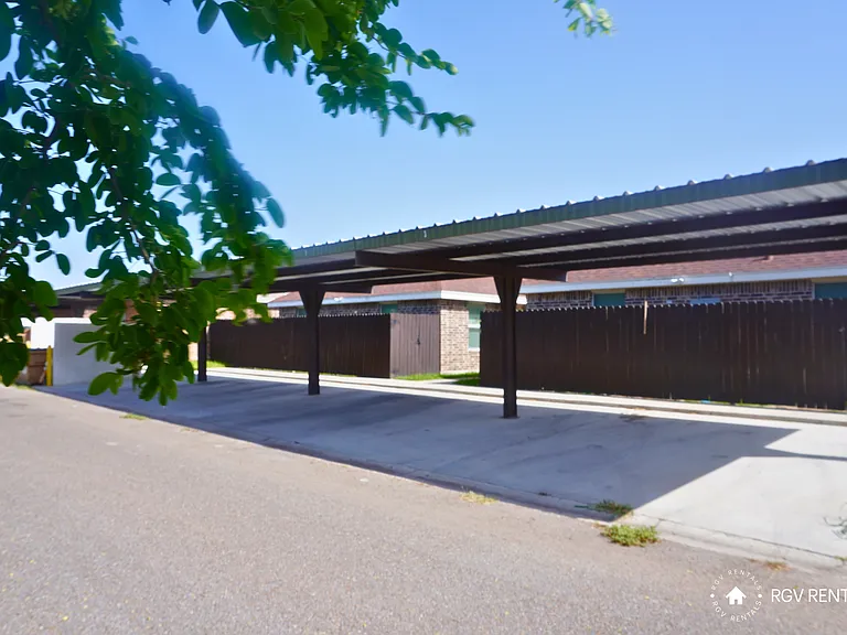 2802 Primrose Ave #1 — Photo 23