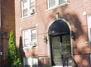 173 W 48th St #6.1, Bayonne, NJ 07002