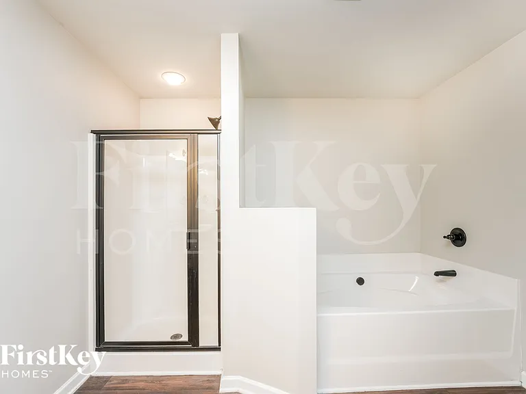 5493 Union Hill Ct — Photo 10