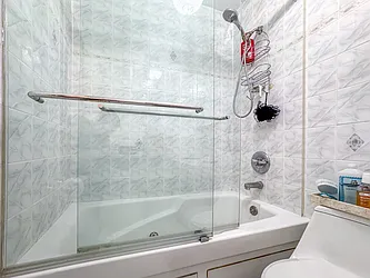 Rented by Gravity Real Estate Advisors