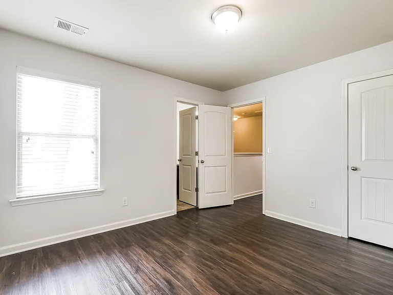 1314 Little Hampton Dr — Photo 15
