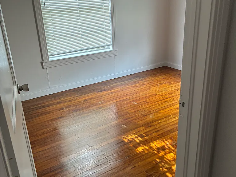 904 Alamo St — Photo 6
