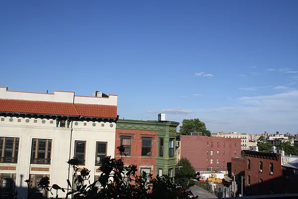 Sold by Syed S Ahmed, LREB | media 6