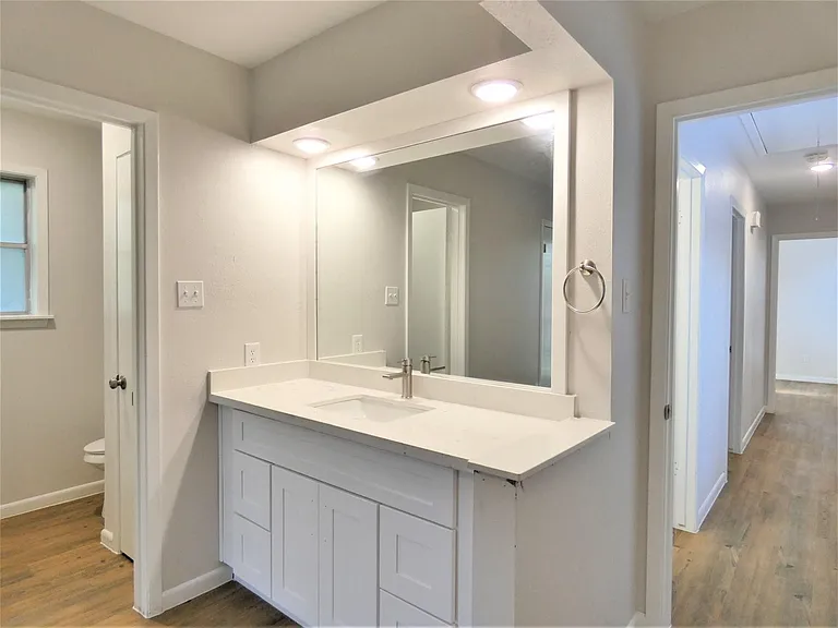 604 Golfview Dr — Photo 32