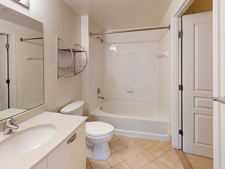 2451 Midtown Ave #1007 — Photo 18