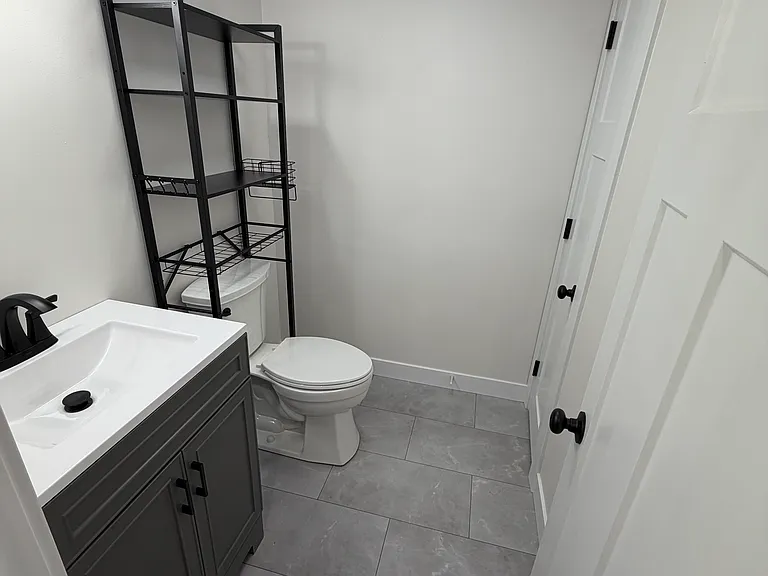 1724 Fox Point Dr — Photo 19