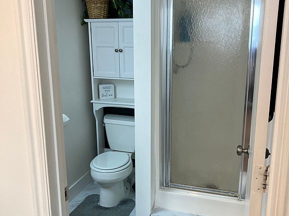 3rd image of 3047 W Linton Cir