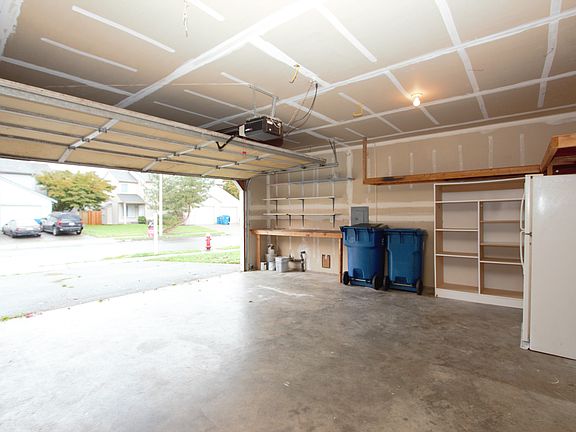 4th image of 15485 Esther Ave SE