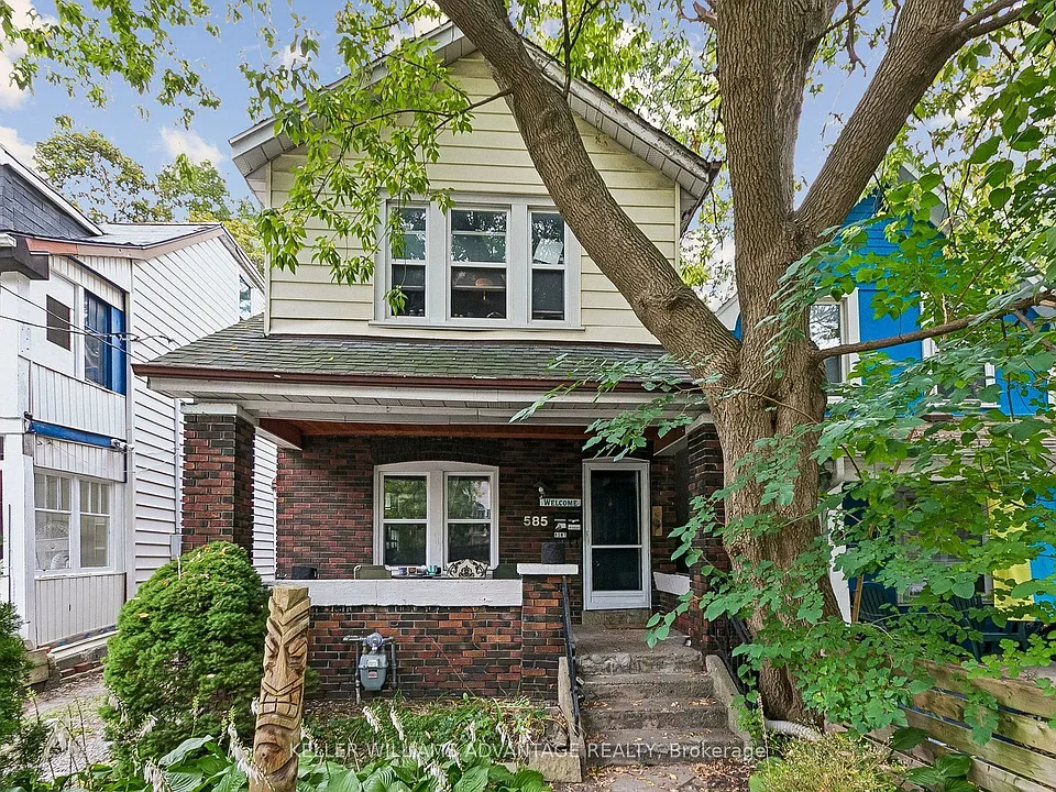 585 Woodbine Ave #MAIN 2ND