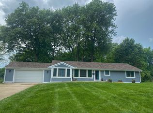 904 Eastwood Rd, Harrisonville, MO 64701