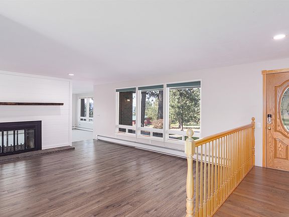 5th image of 6204 N Pioneer Ln