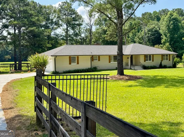 852 Mobley Bridge Rd, Hogansville, GA 30230