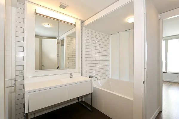 Rented by Compass | media 22