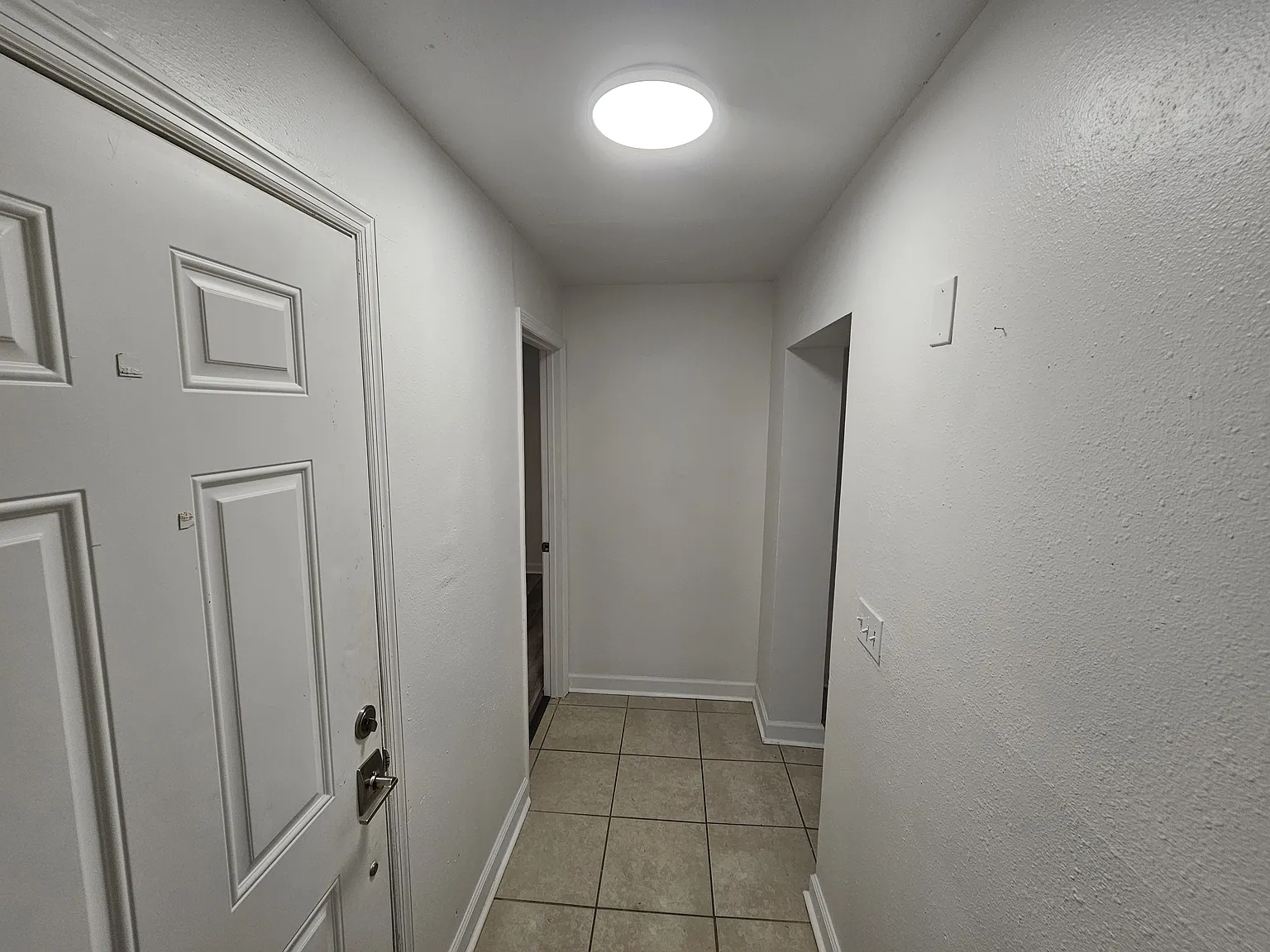 3 bed, 1236 sqft, $3,600 — Photo 3