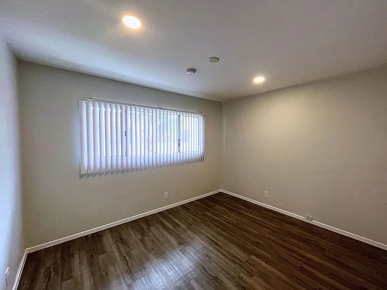 12323 Texas Ave — Photo 19