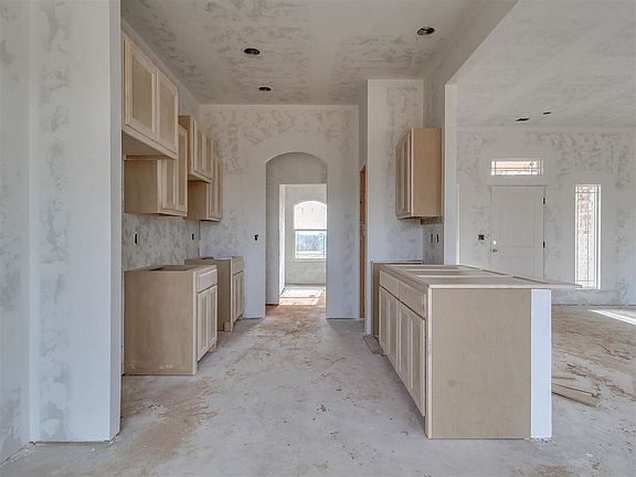 5th image of 343558 Round Rock Dr