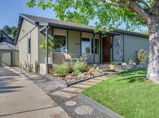 1251 Meadowbrook Rd, Altadena, CA 91001