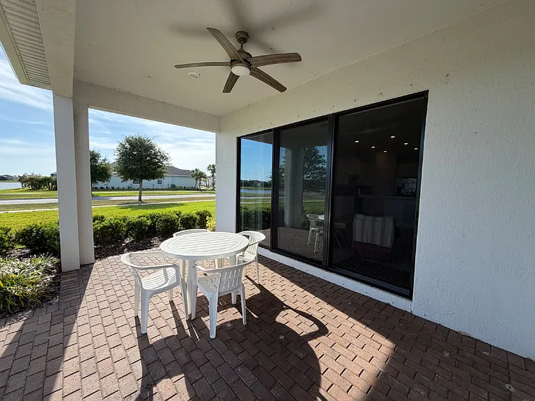 2371 Caravan Pl — Photo 21