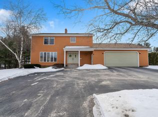 3 Fortuna Dr, Lewiston, ME 04240