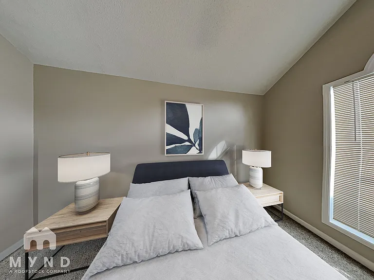 215 Shamrock Way — Photo 11