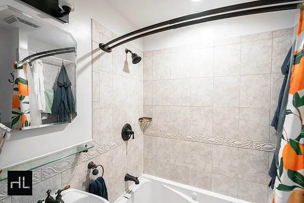 Rented by Highline Residential | media 19