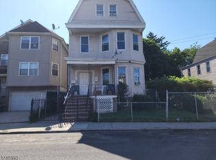 754 Grove St, Irvington, NJ 07111