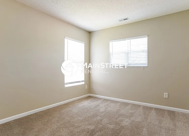 218 Lodestone Dr — Photo 12