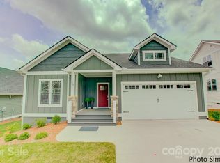 411 Windy Acres Knoll Dr #32, Hendersonville, NC 28792