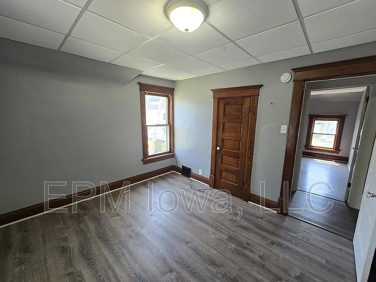 1311 W 2nd St — Photo 24