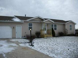 304 Green St, Ligonier, IN 46767