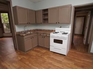 101 S 19th Ave E #2, Duluth, MN 55812