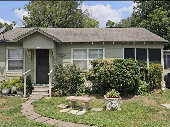 3107 Melbourne St, Houston, TX 77026