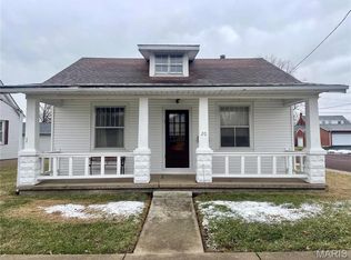 20 W Madison St, Millstadt, IL