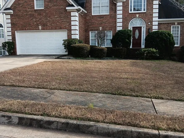 2895 Battlecrest Dr, Decatur, GA 30034