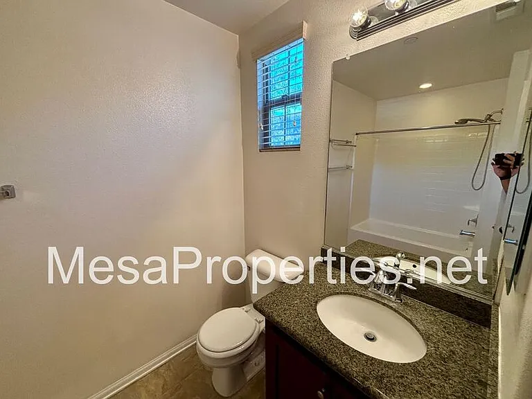 12368 Claredon Dr #6 — Photo 36