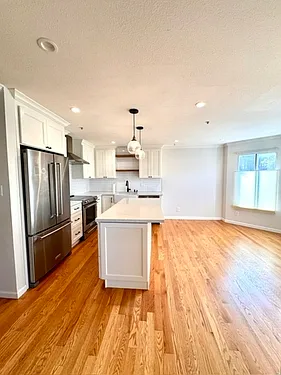 725 Fell St — Photo 11