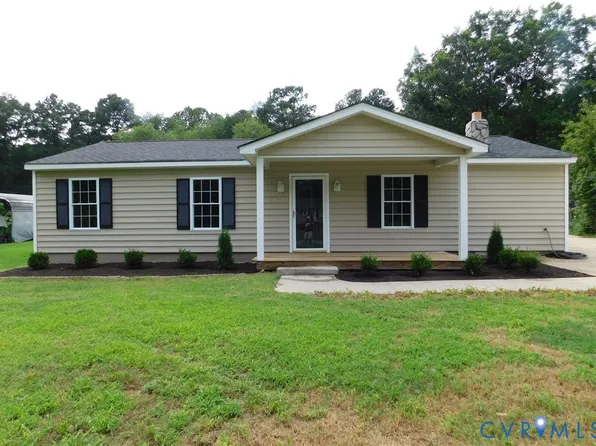 12044 Karen Dr, Ashland, VA 23005