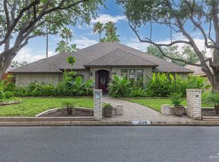 209 E Kiwi St, McAllen, TX 78504