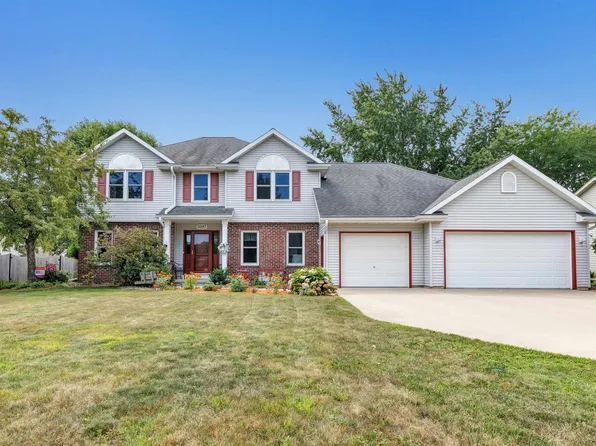 3097 Mercedes Dr, Green Bay, WI 54313